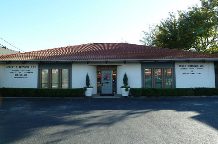 Outside view of dental office building in North Dallas