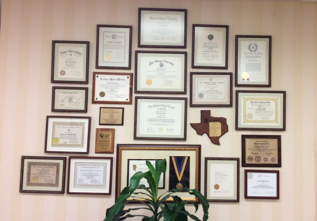 Awards and Accomplishments for Dr. Robert Mitchell 